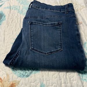 Time and Tru women’s jeggings high rise